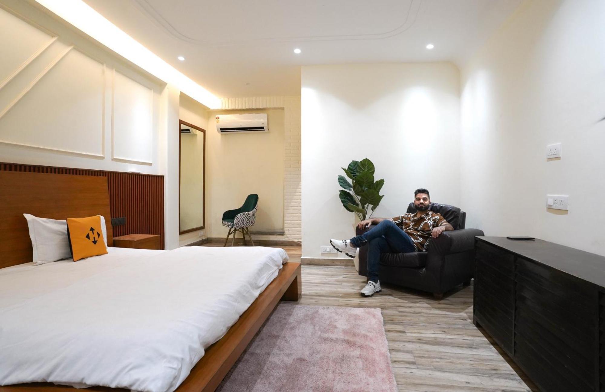 Hide-In Hostel Delhi Нью-Дели Экстерьер фото