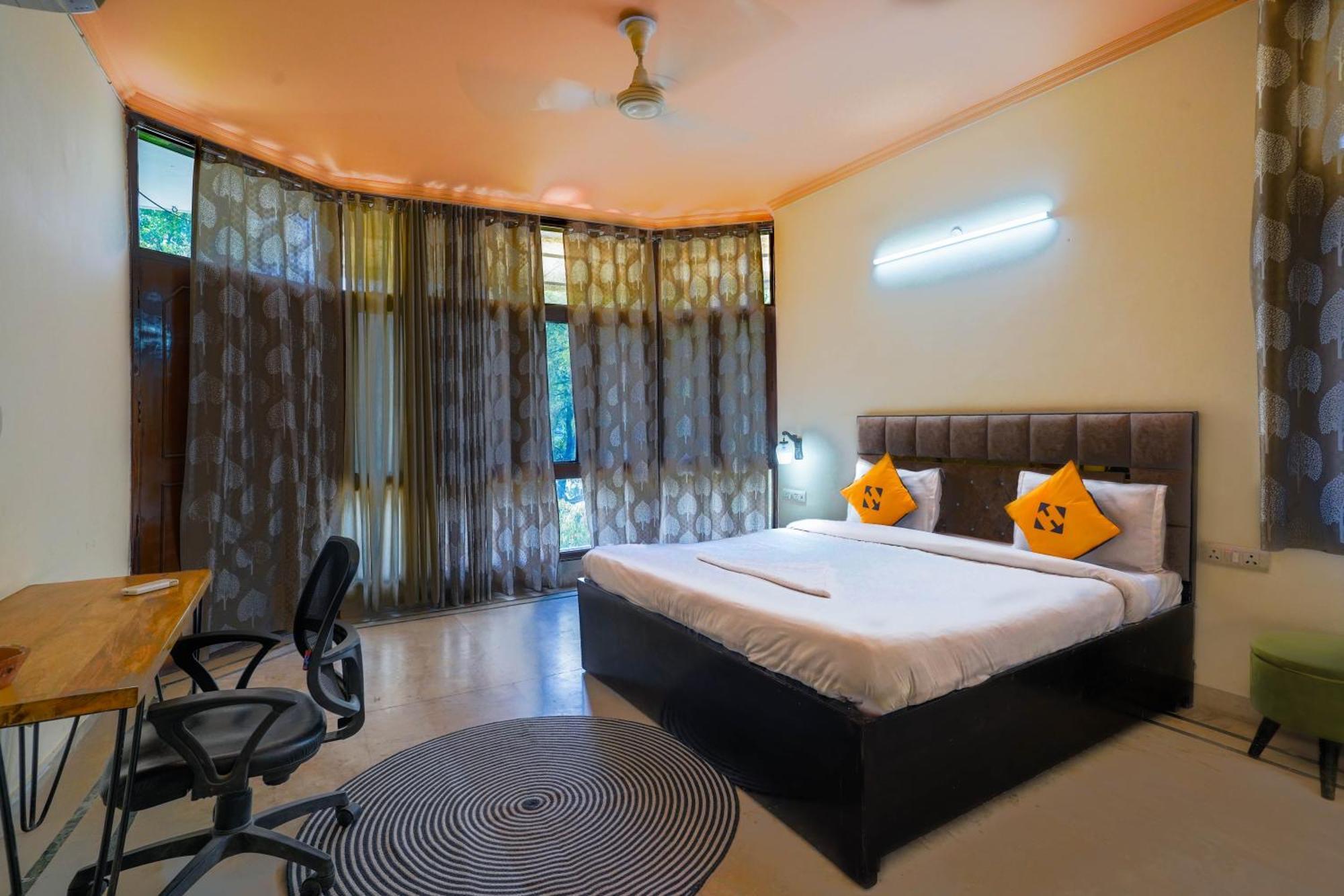 Hide-In Hostel Delhi Нью-Дели Экстерьер фото