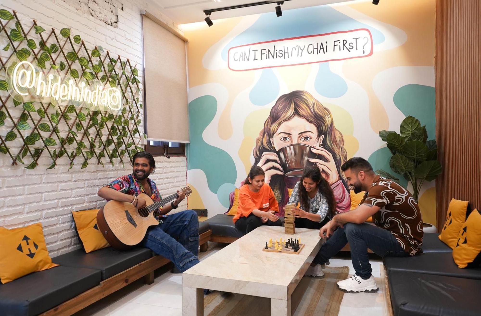 Hide-In Hostel Delhi Нью-Дели Экстерьер фото